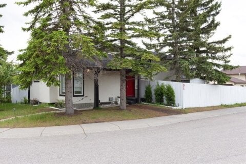 Additional image 7 of 95 Castleridge Close NE, Calgary, AB, T3J1Y9