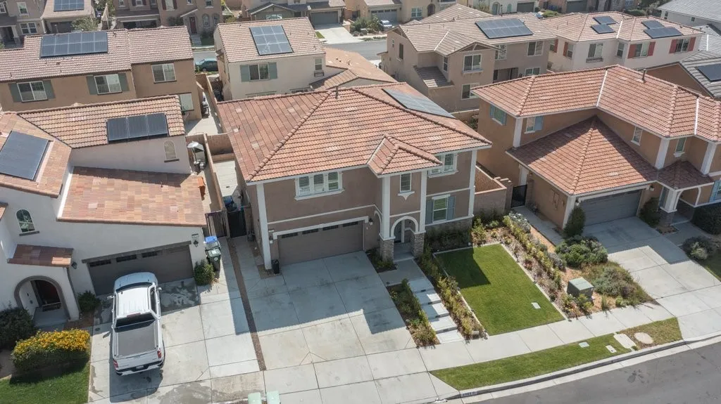 Additional image 4 of 4983 Oak Moss Ave, Fontana, CA 92336