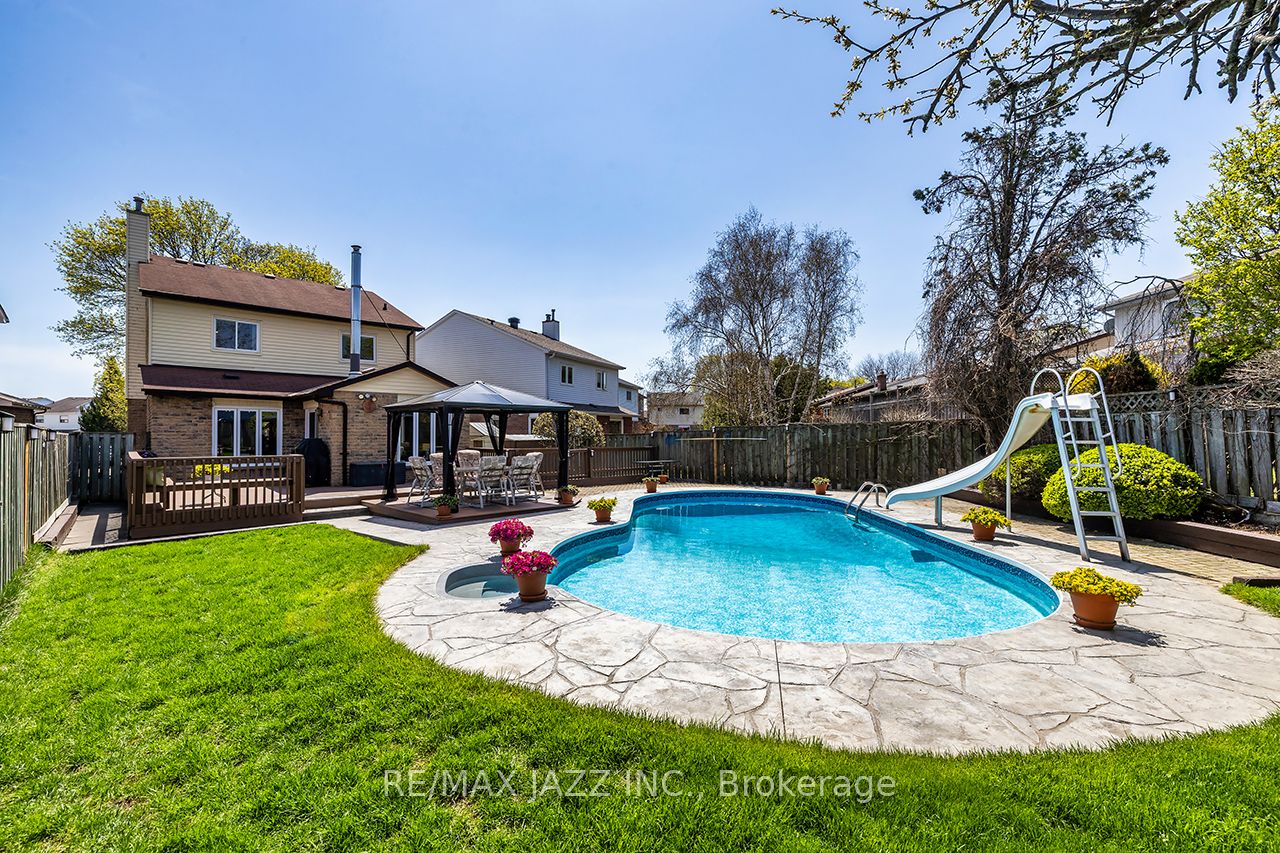 Additional image 2 of 1716 Minstrel Manor, Pickering, ON, L1V 3S1