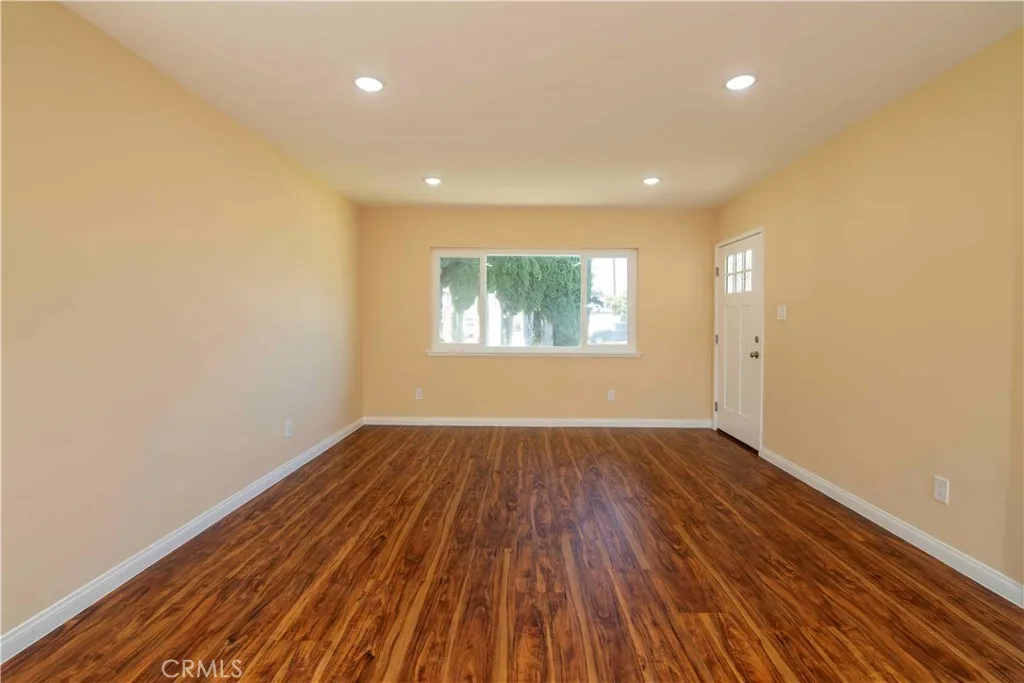 Additional image 104 of 7630 Minstrel Ave, Canoga Park, CA 91304