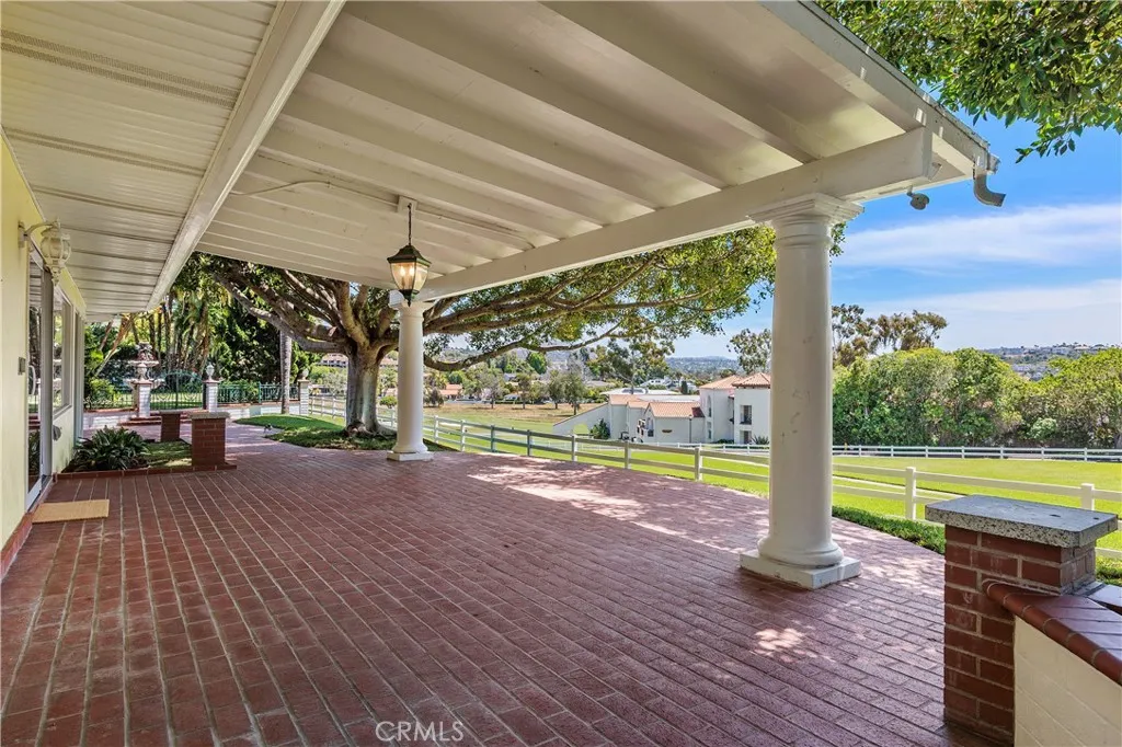 Additional image 3 of 2086 Playa Road, Carlsbad, CA 92009