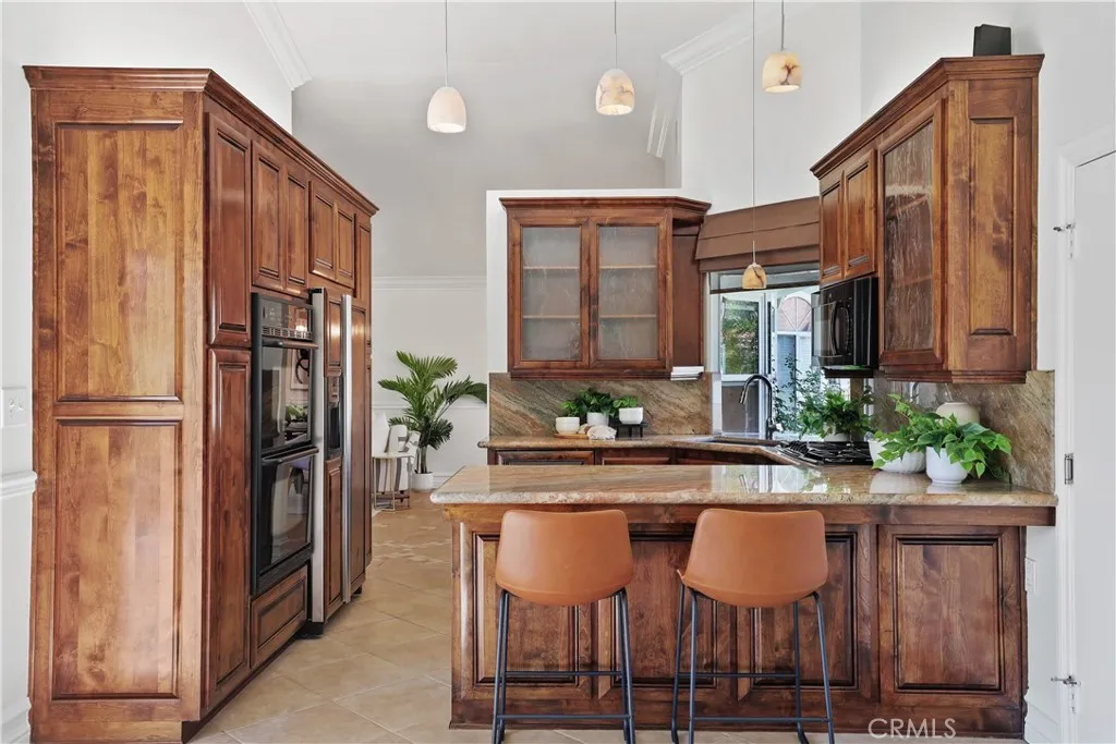 Additional image 19 of 270 S Raspberry Ln, Anaheim Hills, CA 92808