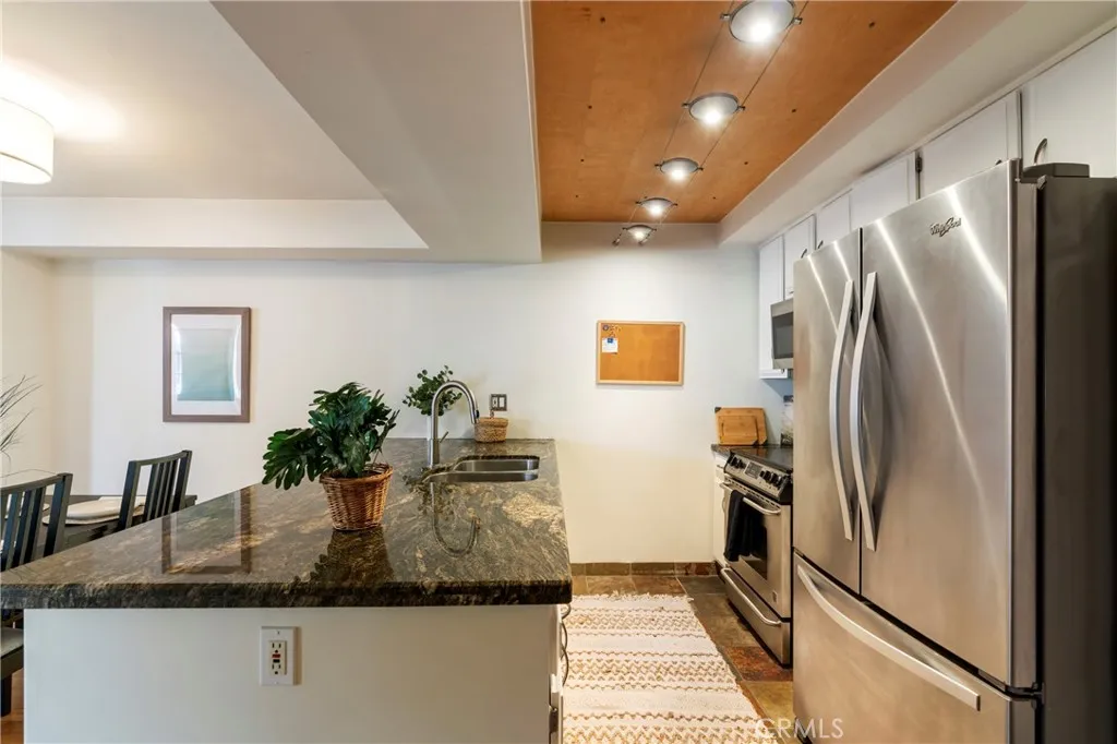 Additional image 9 of 740 N Kings Road Unit 208, West Hollywood, CA 90069