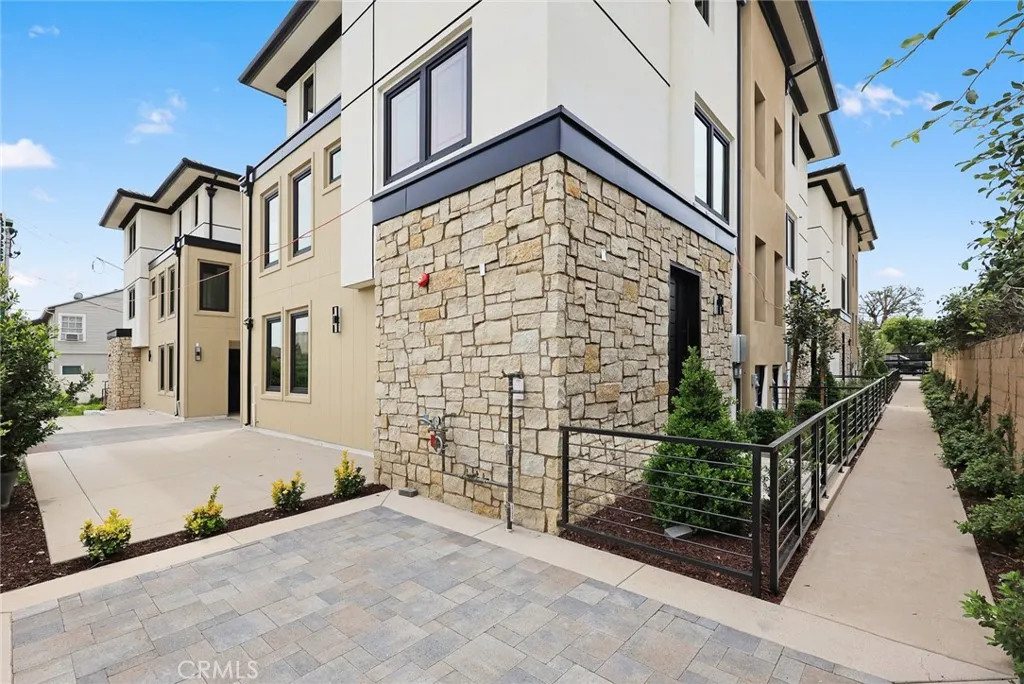 Additional image 37 of 826 Sunset Blvd Unit B, Arcadia, CA 91007