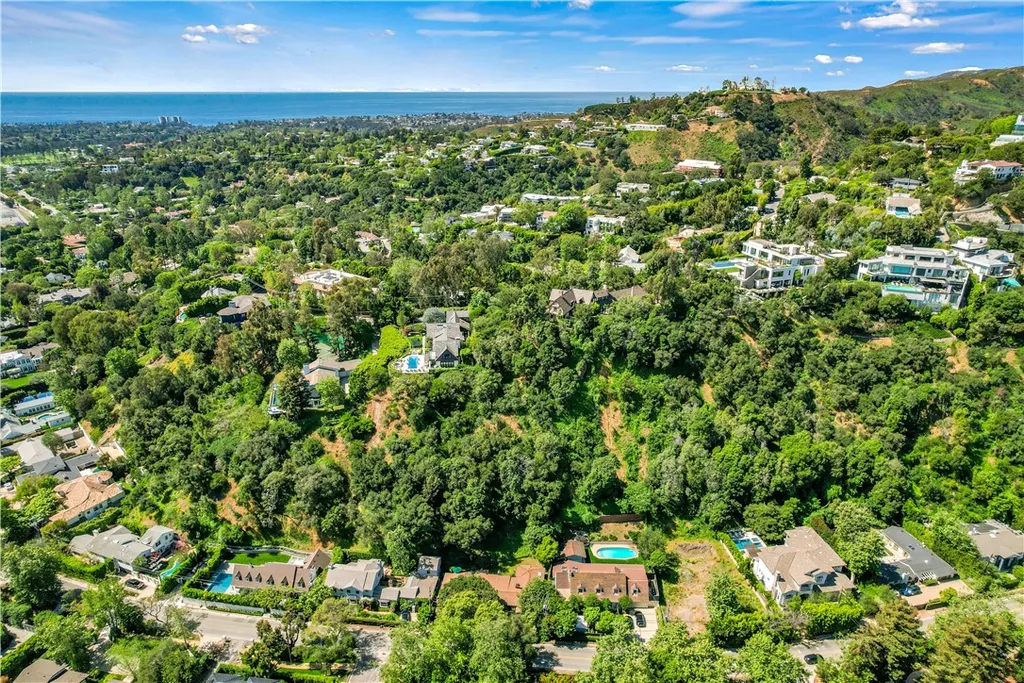 Additional image 54 of 1821 Mandeville Canyon Rd, Los Angeles, CA 90049