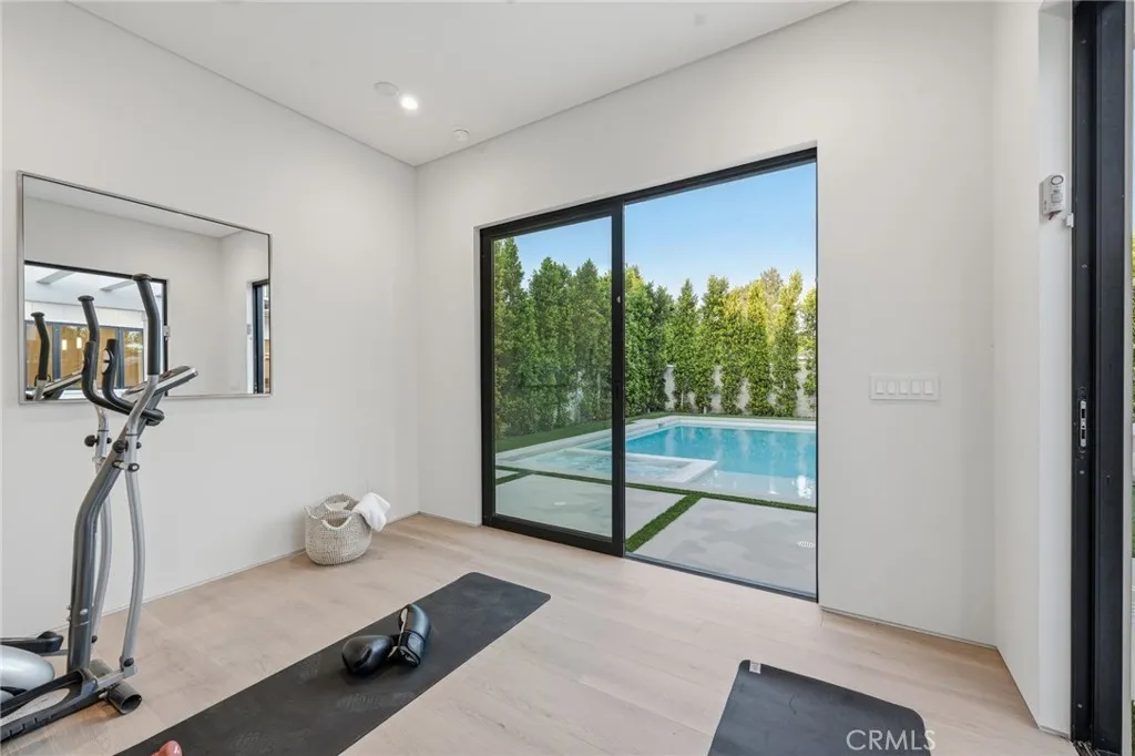 Additional image 80 of 19141 Erwin St, Tarzana, CA 91335