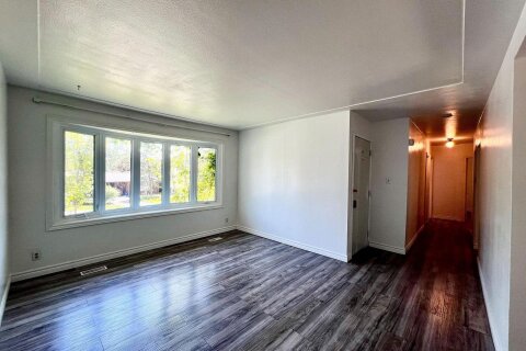 Additional image 7 of Upper-194 Cedarbrae Avenue, Waterloo, ON, N2L 4S5