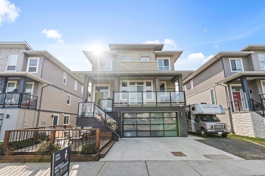 45582 Meadowbrook Drive, Chilliwack, BC, V2P 0G6