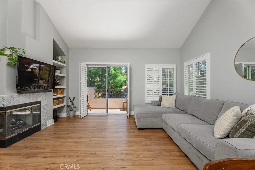 Additional image 4 of 1089 S Daybreak Court, Anaheim Hills, CA 92808