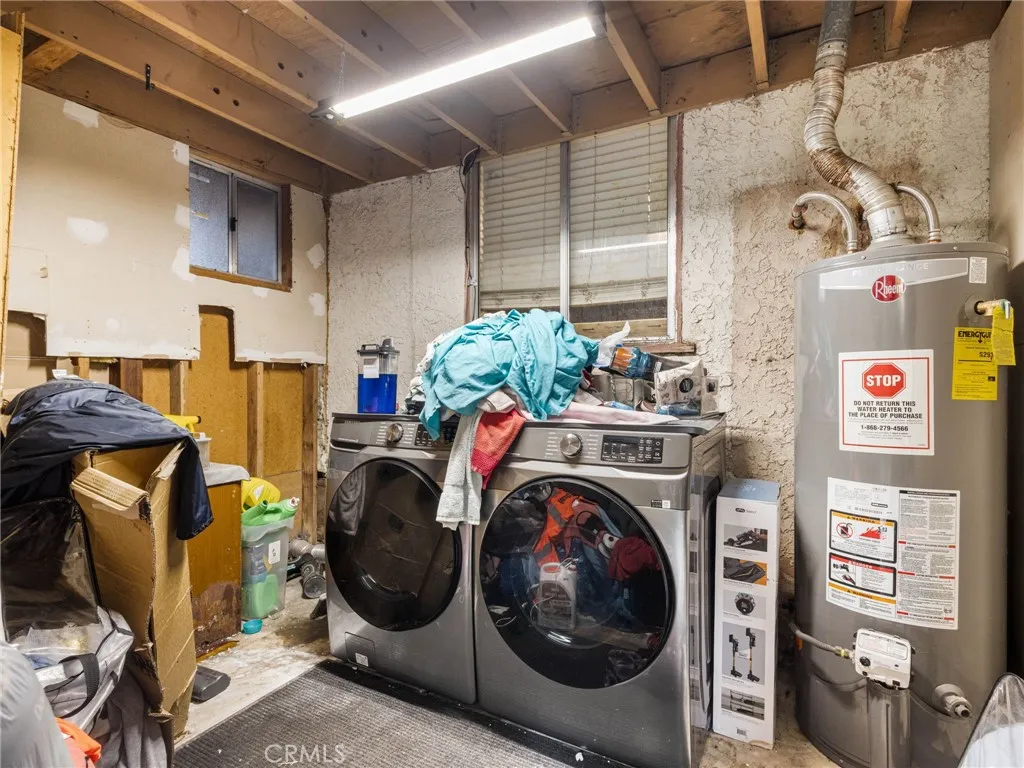 14792 Riata St, Midway City, CA 92655