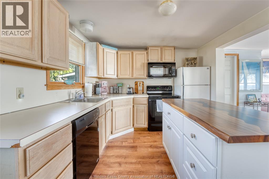 Additional image 5 of 1049 Heritage Road, Kingsville, ON, N9Y2E6