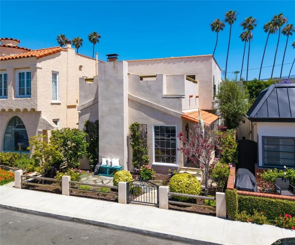Additional image 38 of 24 Via Di Roma Walk, Long Beach, CA 90803