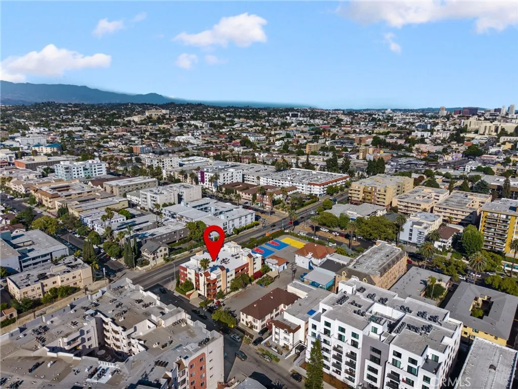 Additional image 49 of 300 S Reno Street Unit 303, Los Angeles, CA 90057