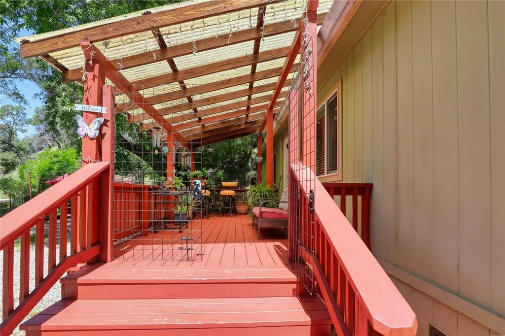 Additional image 10 of 7072 Sonja Lu Ln, Lucerne, CA 95458