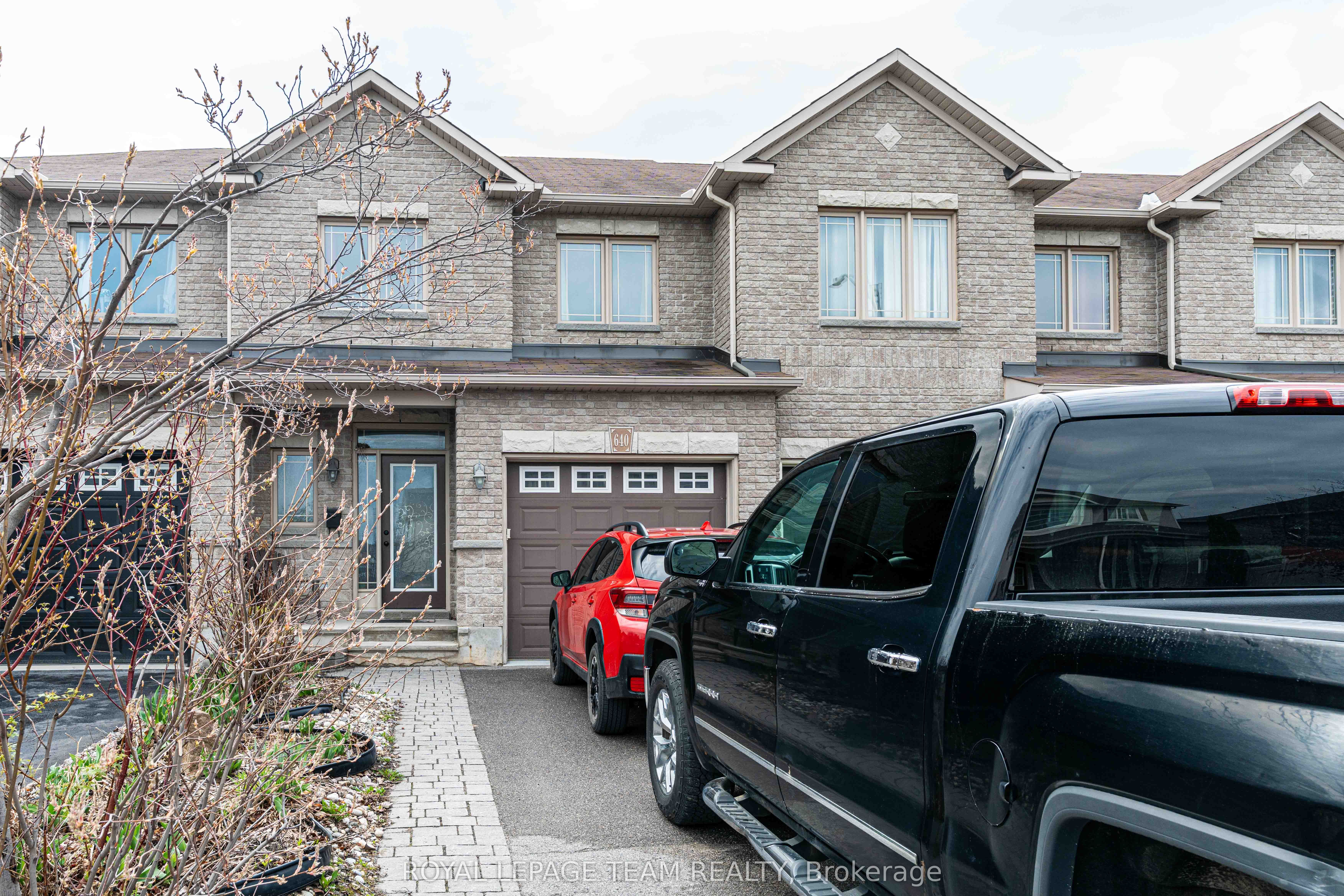640 Pepperville Crescent, Ottawa, ON, K2M 0E8