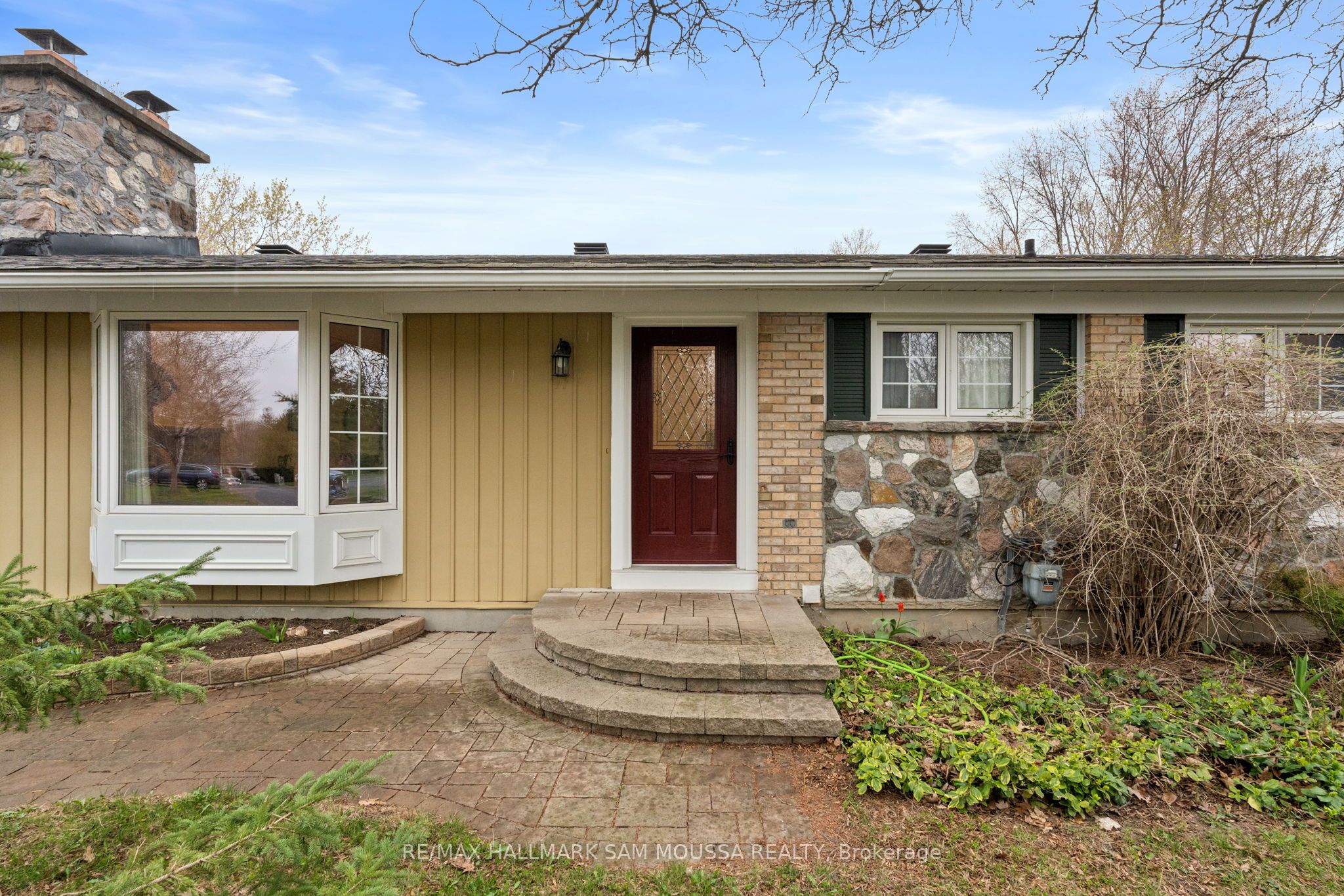 Additional image 6 of 11 Springdale Crescent, Ottawa, ON, K2H 5T7