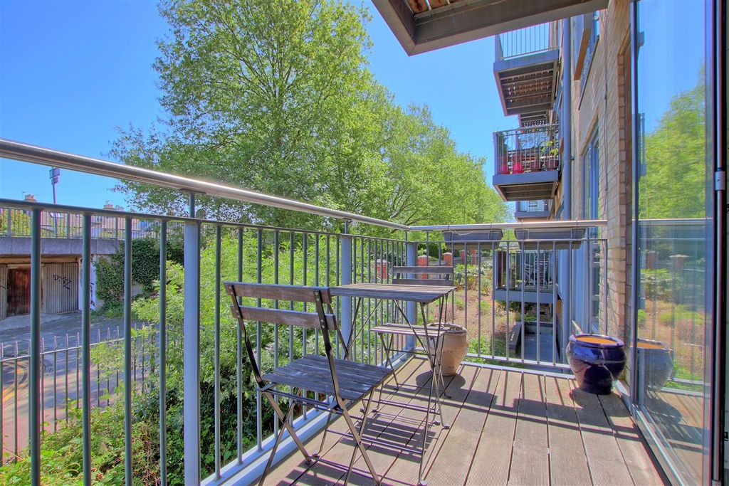 Additional image 10 of 1 bed flat for saleKingsley Walk, Cambridge CB5