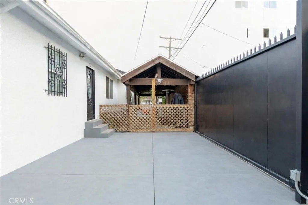 Additional image 39 of 316 W 73rd St, Los Angeles, CA 90003