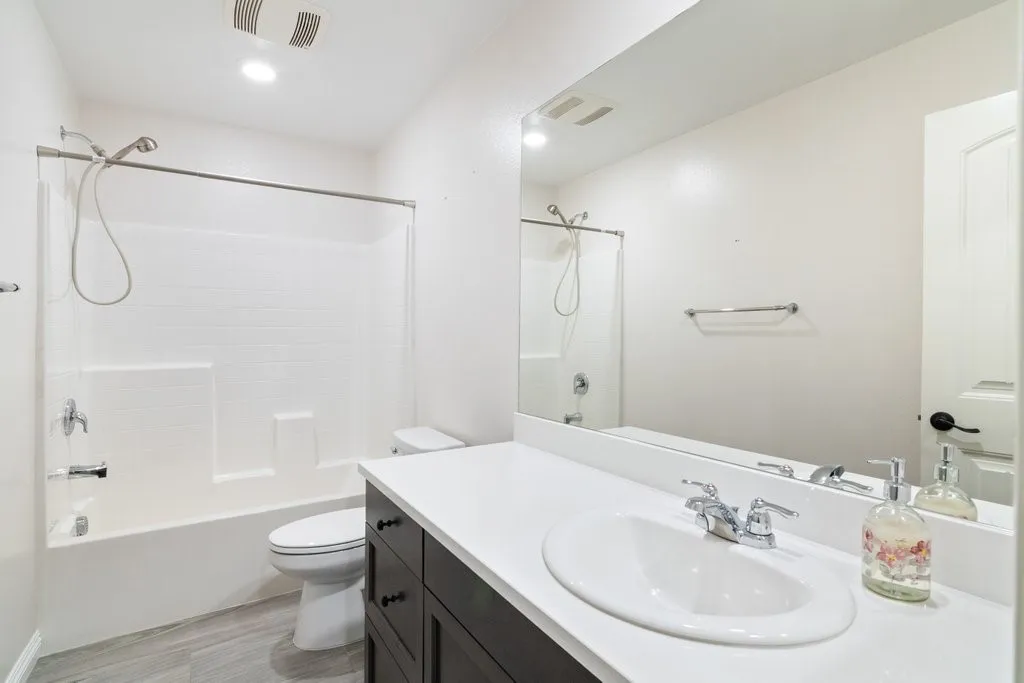 Additional image 73 of 4983 Oak Moss Ave, Fontana, CA 92336
