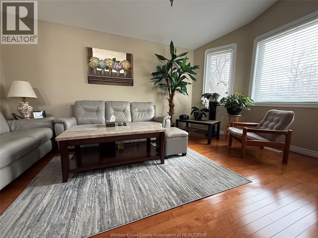 Additional image 3 of 551 Clover Street, Windsor, ON, N8P1C5