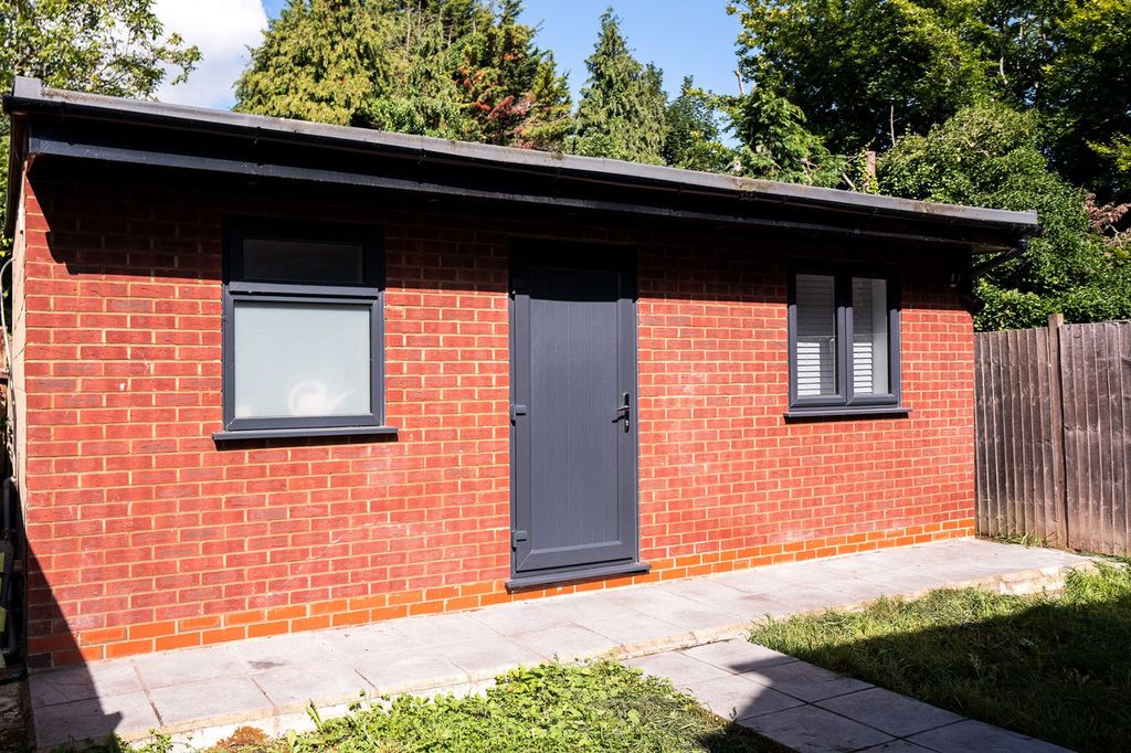 Additional image 18 of 4 bed semi-detached house for saleWindsor Road, Slough, Berkshire SL1