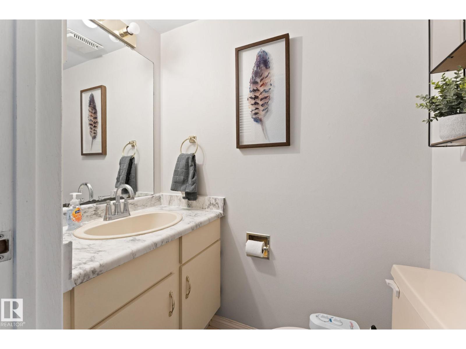 Additional image 6 of 6063 35a Avenue NW, Edmonton, AB, T6L1G7
