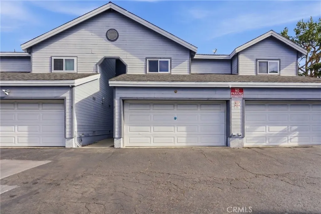 Additional image 37 of 403 S Newhope unit C St, Santa Ana, CA 92704