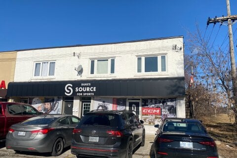 Additional image 7 of 2-3874A Bloor Street W, Toronto, ON, M9B 1L3