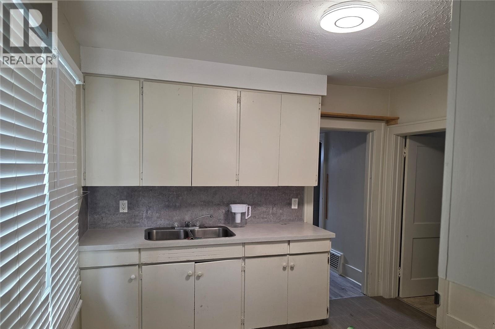 Additional image 8 of 1533 Elphinstone Street, Regina, SK, S4T3M8