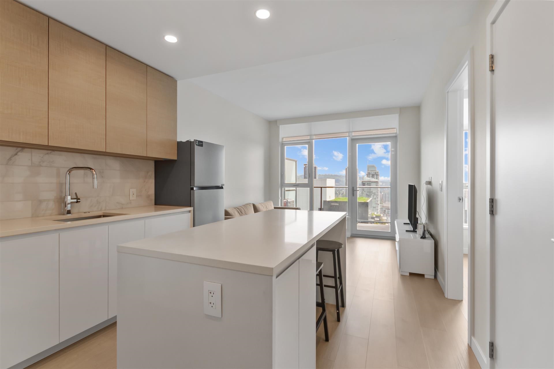 Additional image 2 of 4903-2108 Gilmore Avenue, Burnaby, BC, V5C 0N8
