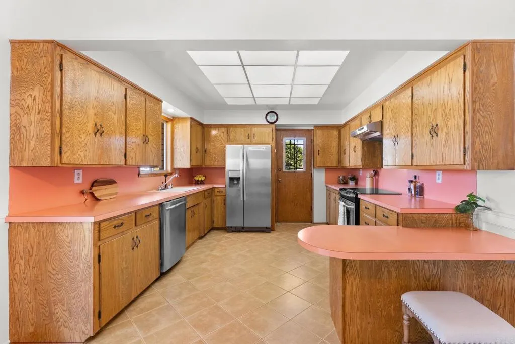 Additional image 44 of 635 Pine Tree Lane, Vista, CA 92081