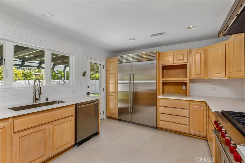 Additional image 13 of 8418 Belford Avenue, Los Angeles, CA 90045