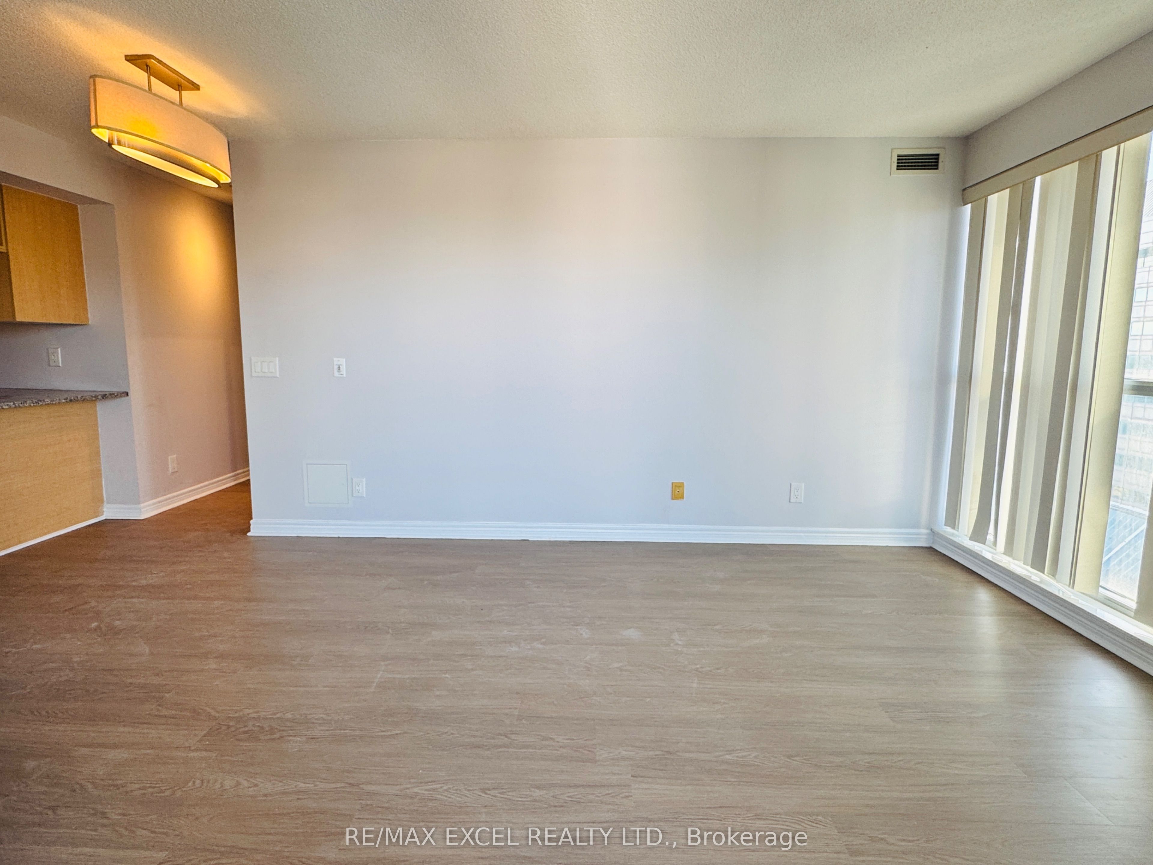Additional image 2 of 1102-70 Town Centre Court, Toronto, ON, M1P 4Y7