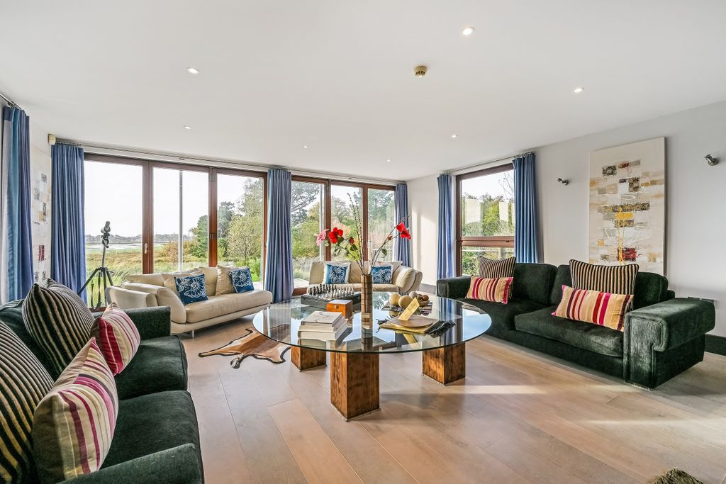 Additional image 8 of 4 bed property for saleSmugglers Lane, Bosham, Chichester PO18
