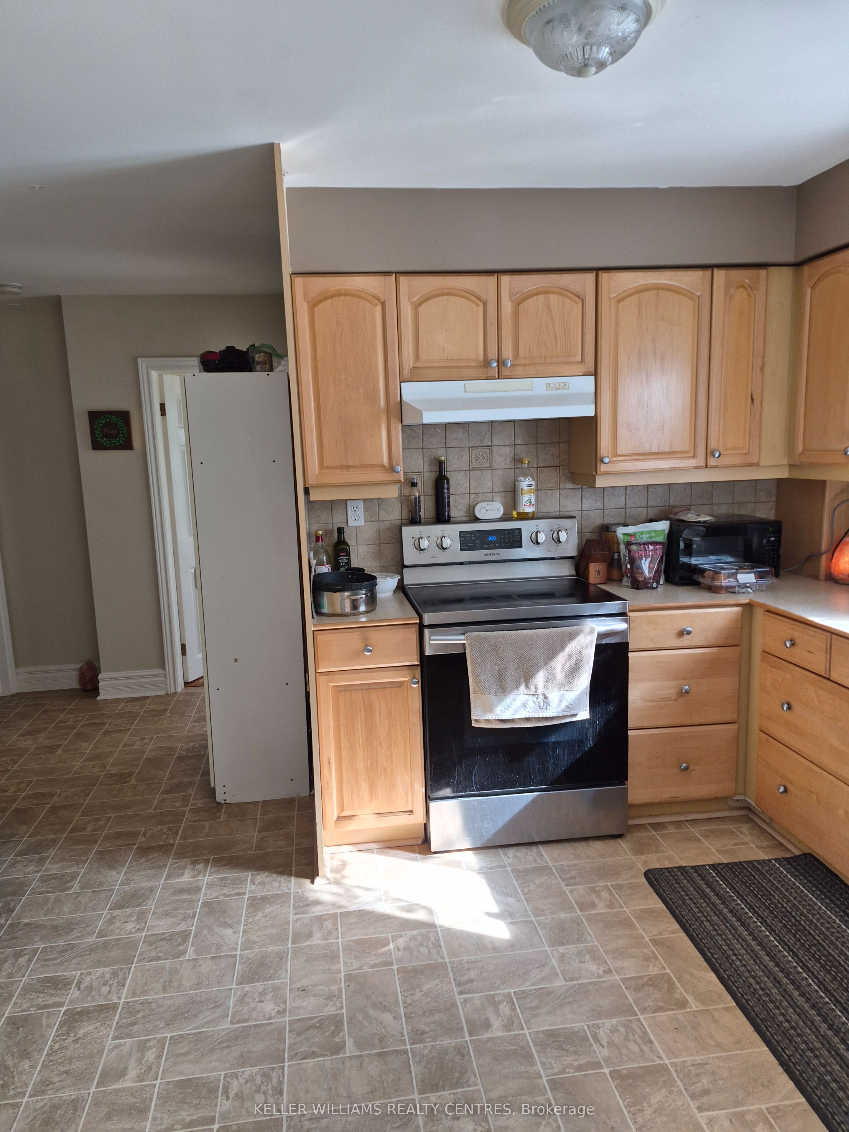 Additional image 5 of Upper-185 Newton Street, Newmarket, ON, L3Y 3K6