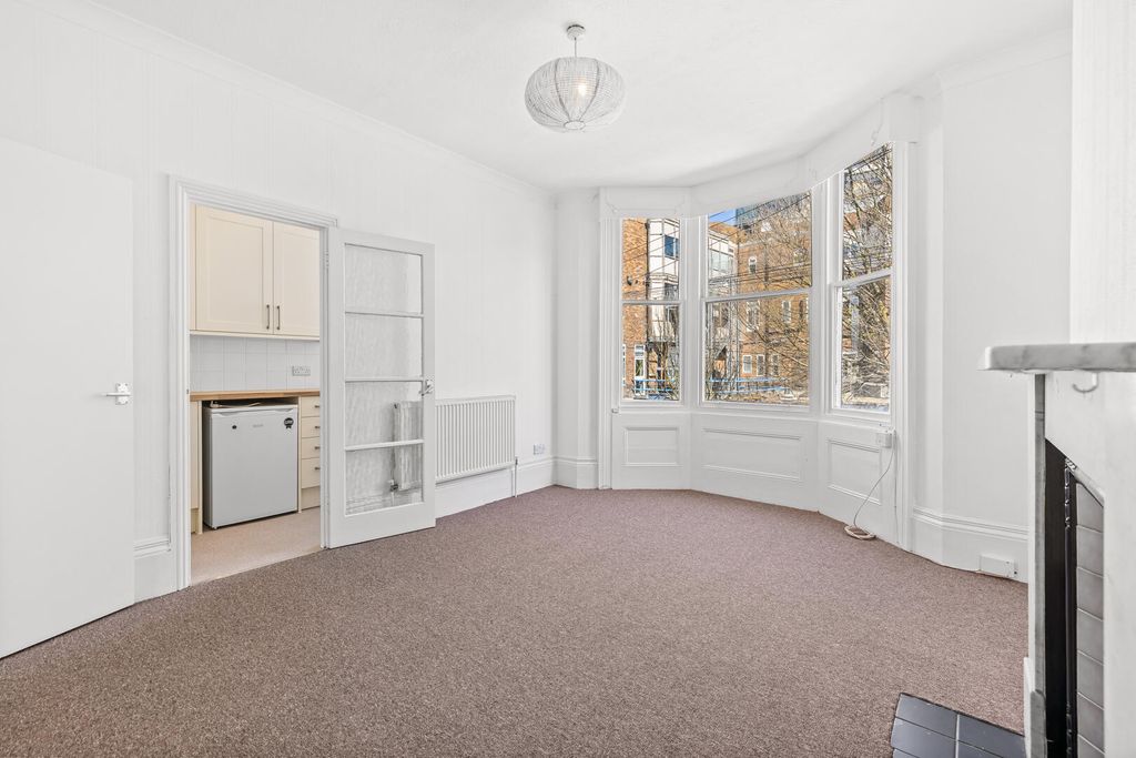 Additional image 3 of 2 bed flat for saleSudeley Terrace, Brighton BN2