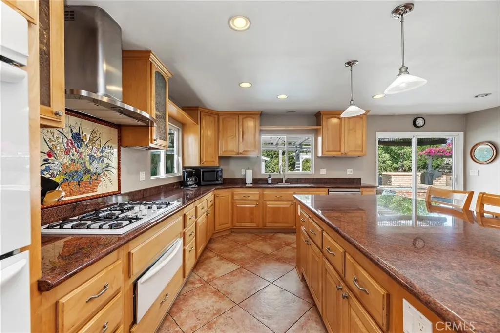 Additional image 10 of 1510 S Oaks Ave, Ontario, CA 91762