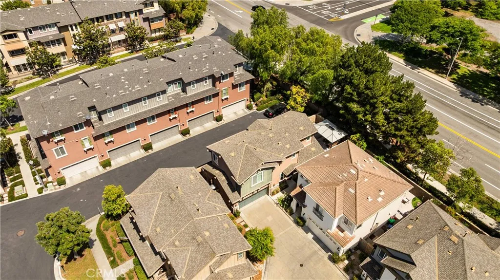 Additional image 40 of 328 Flyers Ln, Tustin, CA 92782