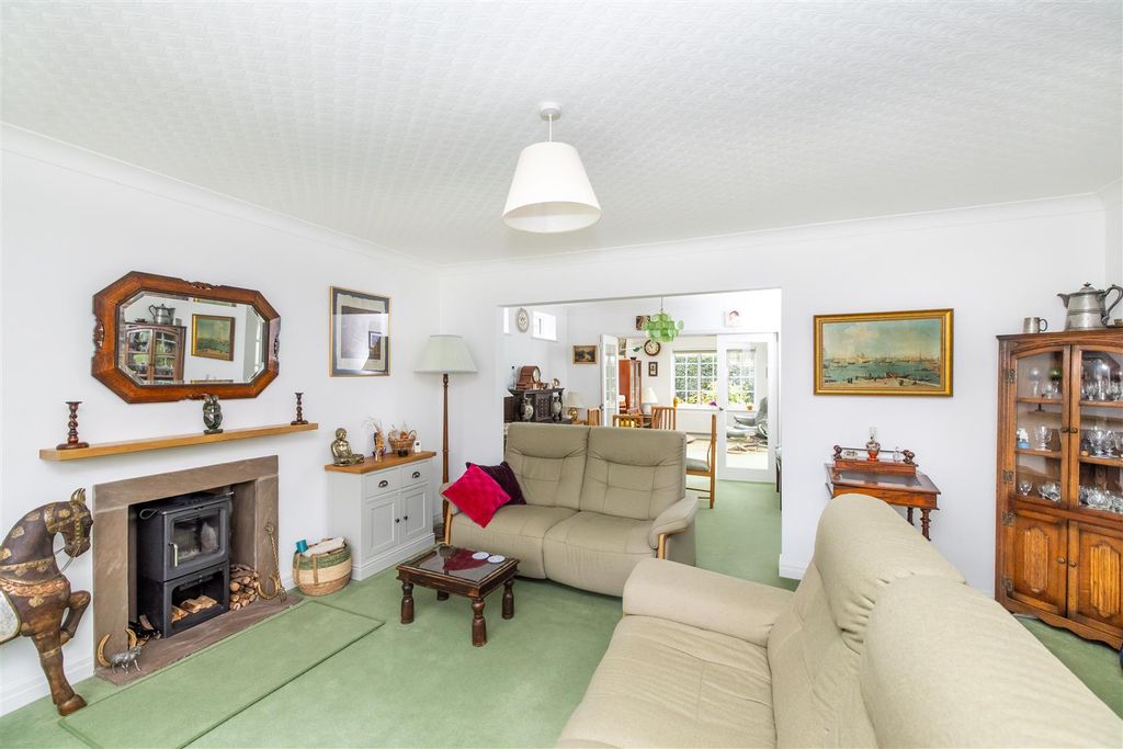 Additional image 9 of 4 bed detached house for saleWoodland Park, Oulton, Leeds LS26