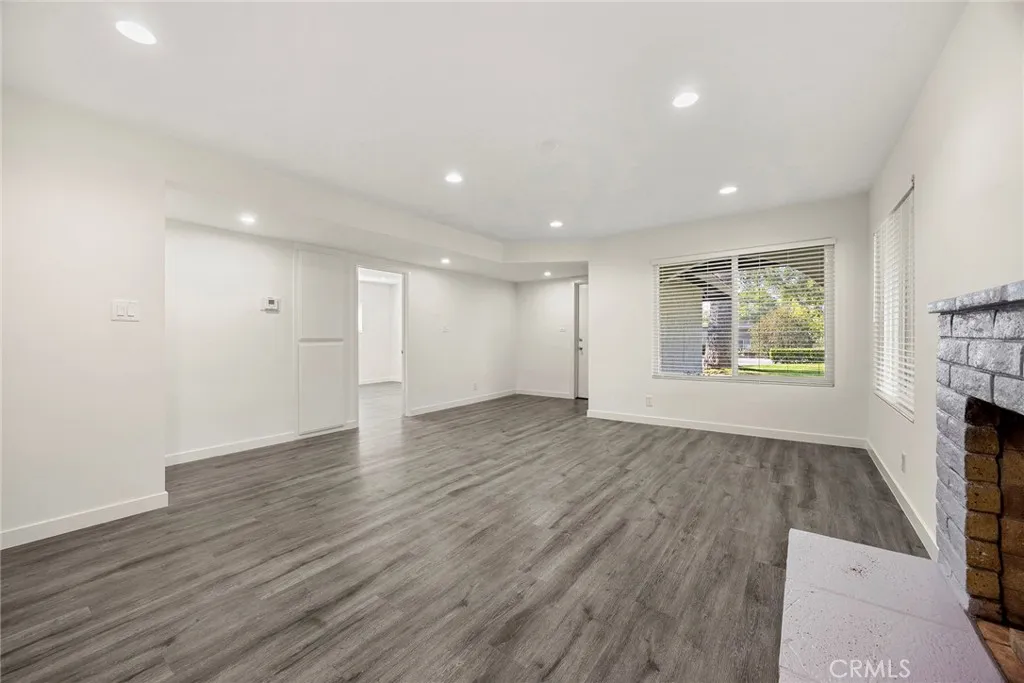 Additional image 3 of 369 San Juan Way, La Canada Flintridge, CA 91011