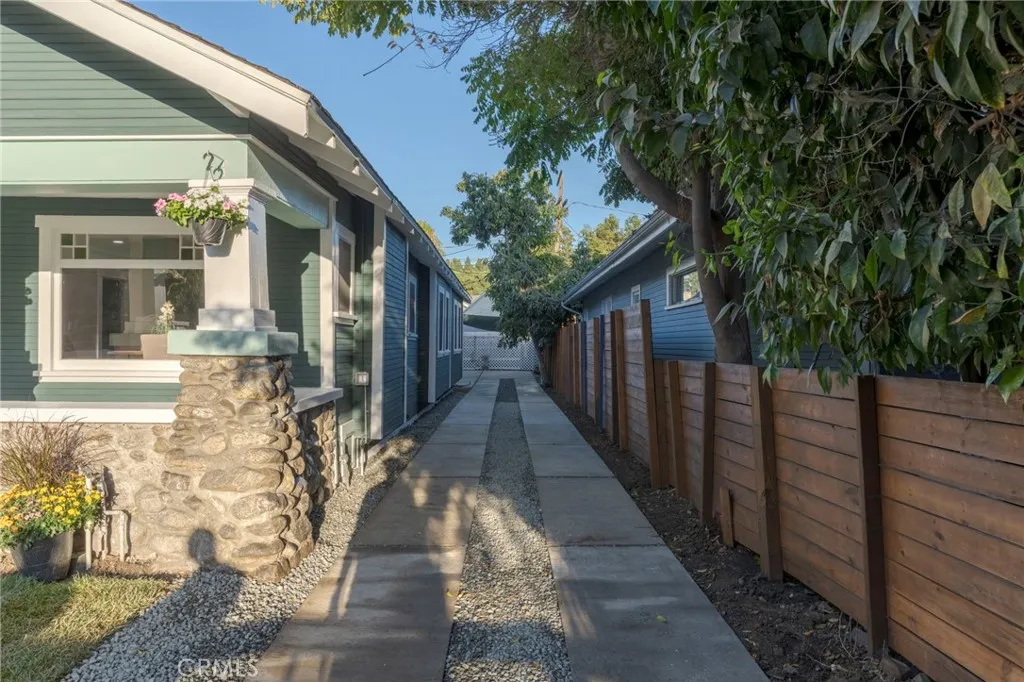 Additional image 36 of 1322 N June Street, Los Angeles, CA 90028