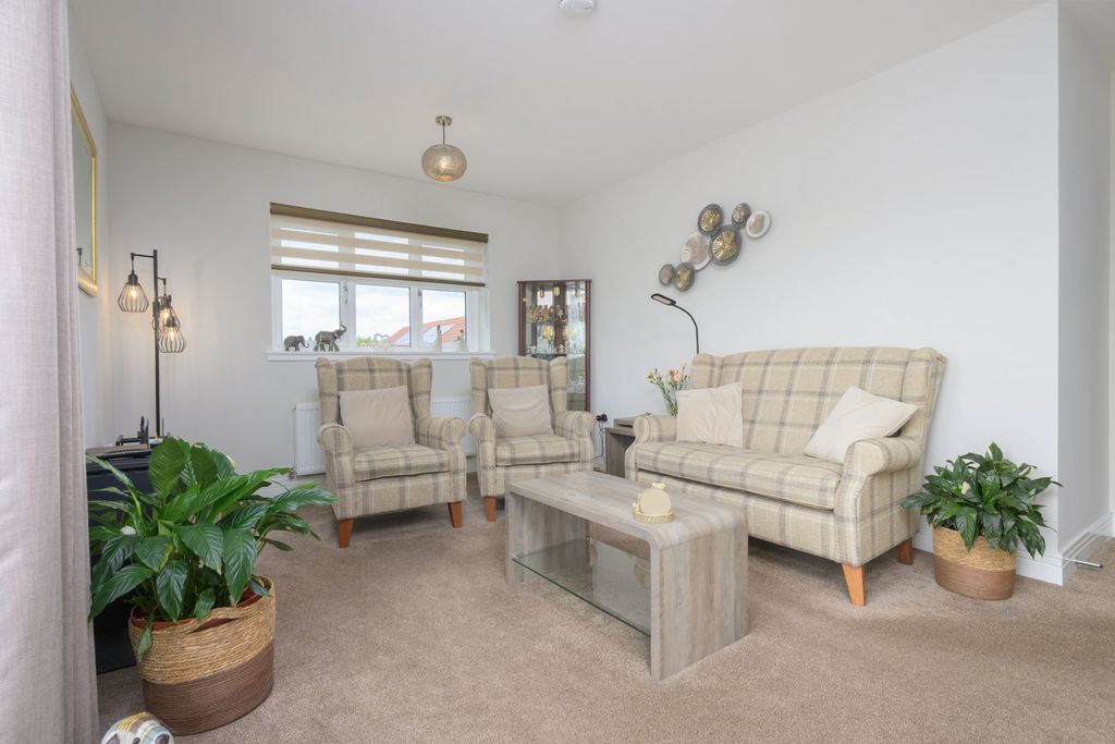 Additional image 9 of 2 bed flat for saleJardine Avenue, Falkirk FK2