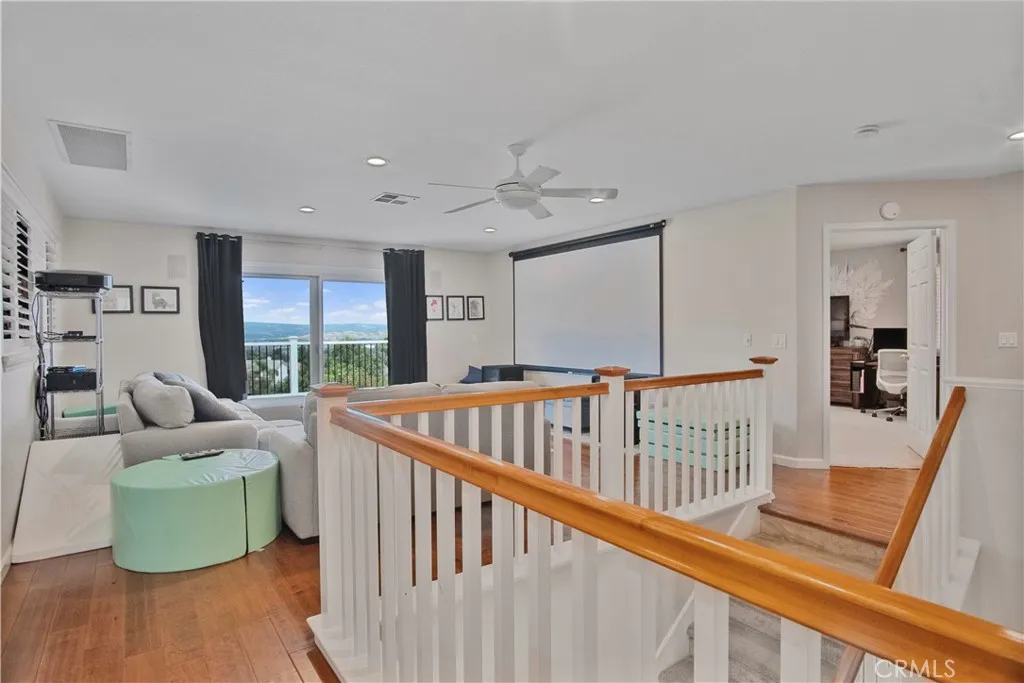 Additional image 31 of 25696 Moore Lane, Stevenson Ranch, CA 91381