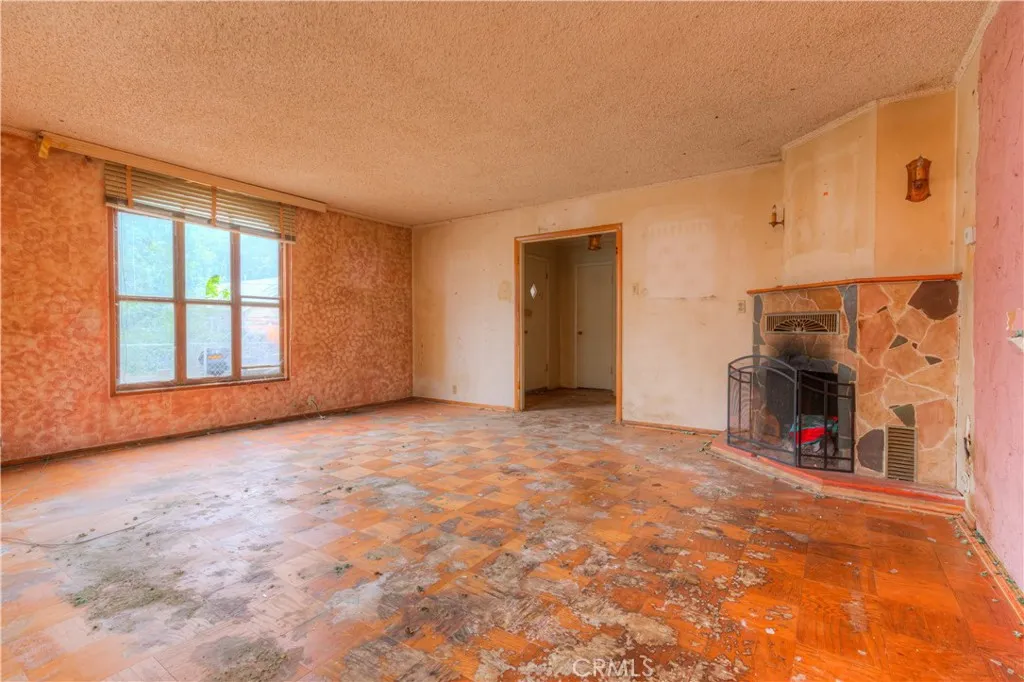 Additional image 6 of 1752 Gray St, Oroville, CA 95965