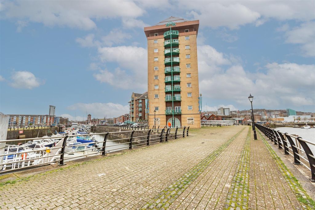 Additional image 34 of 3 bed flat for salePocketts Wharf, Marina, Swansea SA1