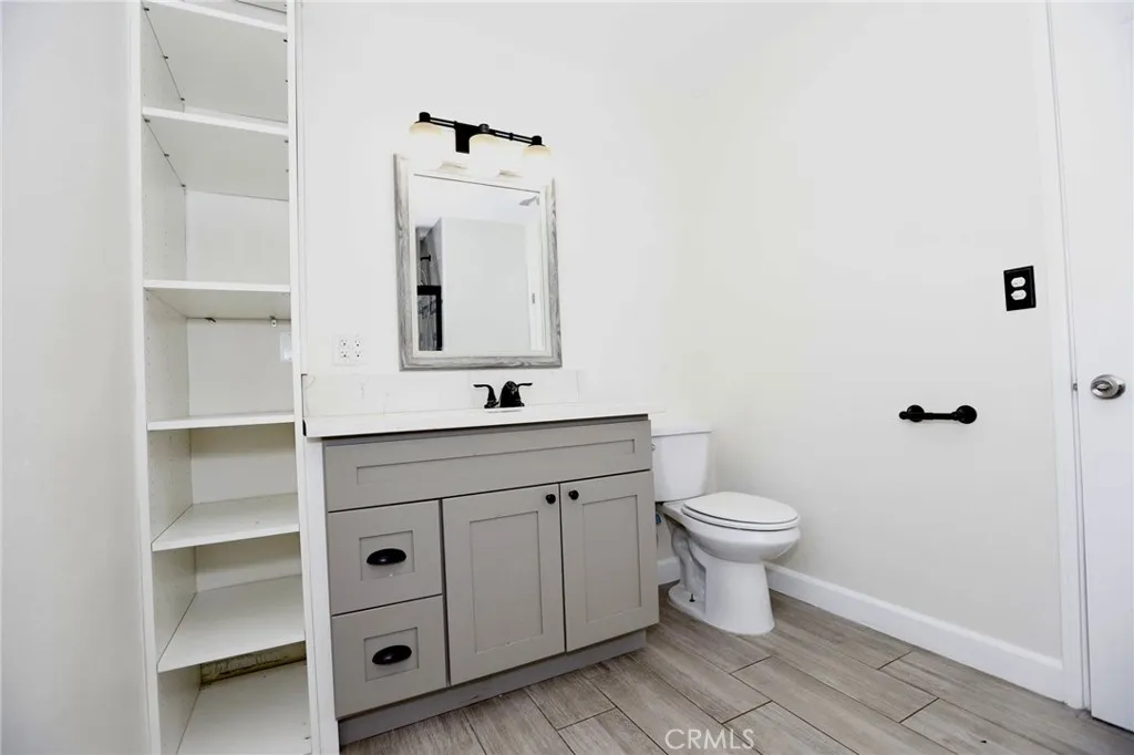 Additional image 53 of 11925 Daleside Avenue, Hawthorne, CA 90250