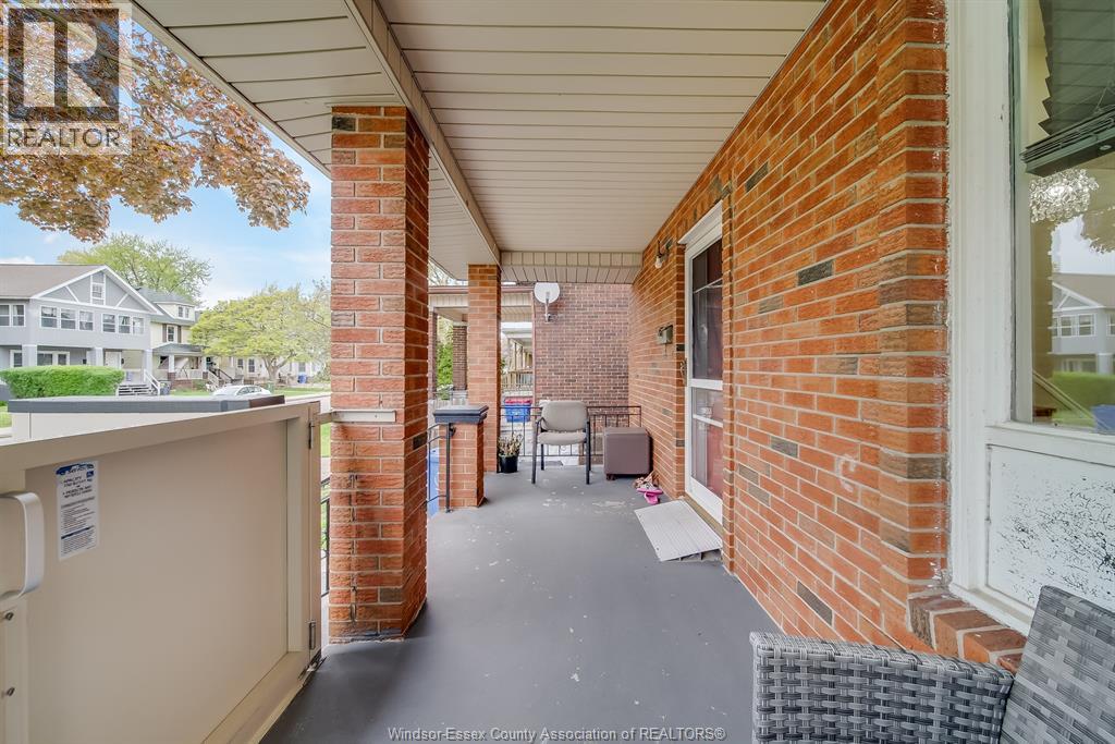 748 Moy , Windsor, ON, N9A2N6 photo 3