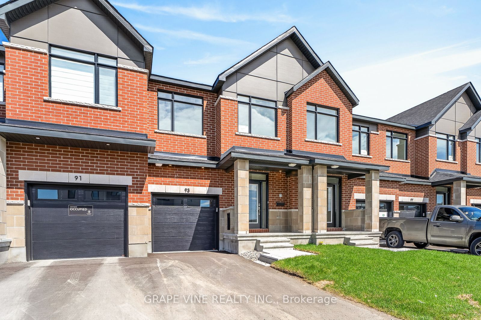 Additional image 3 of 93 San Felice Circle, Ottawa, ON, K2S 2R9