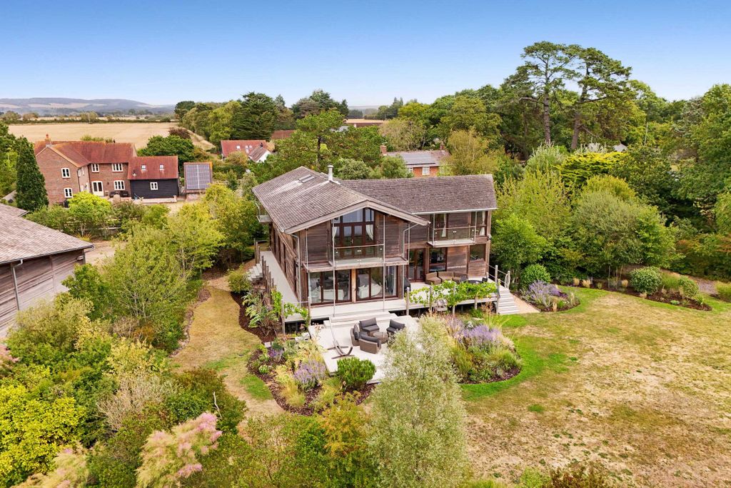 Additional image 4 of 4 bed property for saleSmugglers Lane, Bosham, Chichester PO18