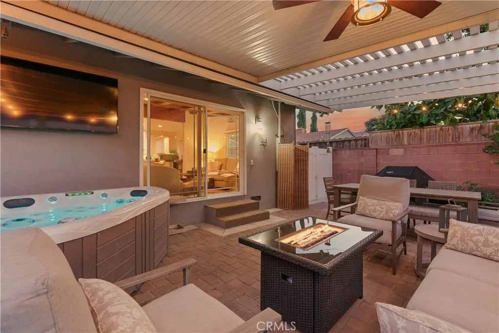 Additional image 2 of 17955 Archwood, Reseda, CA 91335